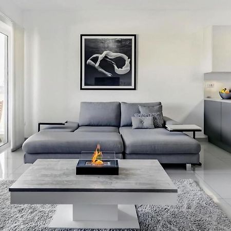 Award Winning Apartment St Julians Сент Джулианс Экстерьер фото